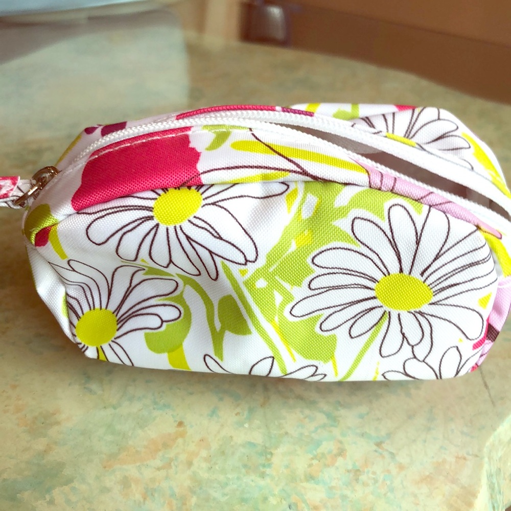 Teenie Tiny Clinique Travel Makeup Bag